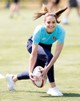 Katalin hercegné a Rugby Szövetség védnökeként, nemcsak a lelátóról szurkolt – ő maga is beszállt a játékba. A Maidenhead Rugby Clubnál tett látogatása során sportcipőt húzott, és lelkesen vetette bele magát a rögbi egyik fordulójába. 