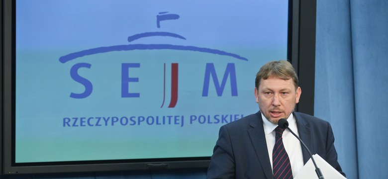 Sejmowy zespół ds. TK kończy pracę 9 czerwca. Neumann: wtedy może już być za późno