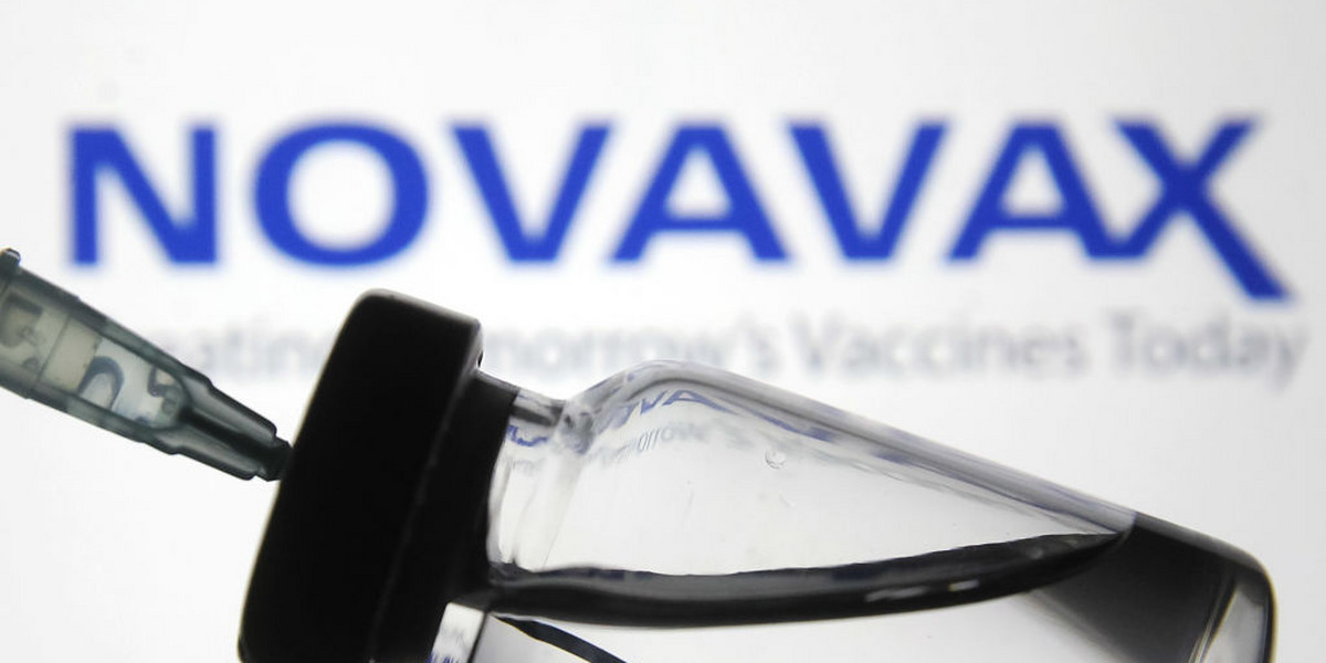 Novavax to kolejny producent szczepionki na COVID-19, który stara się o dopuszczenie w UE.