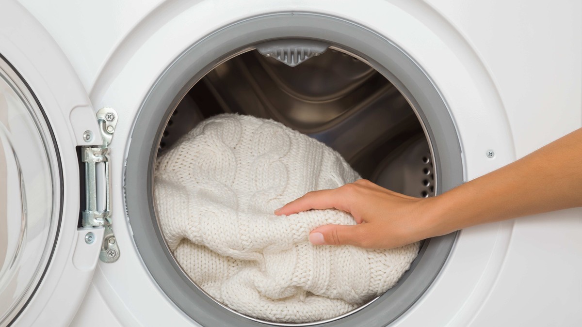 Ruskinje zimi uvek ubacuju aluminijumsku foliju u veš-mašinu: Ovaj trik rešava veliki problem