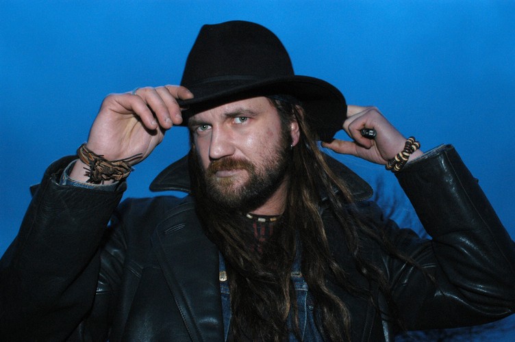 Tomasz Kot jako Ryszard Riedel w filmie 'Skazany na bluesa'