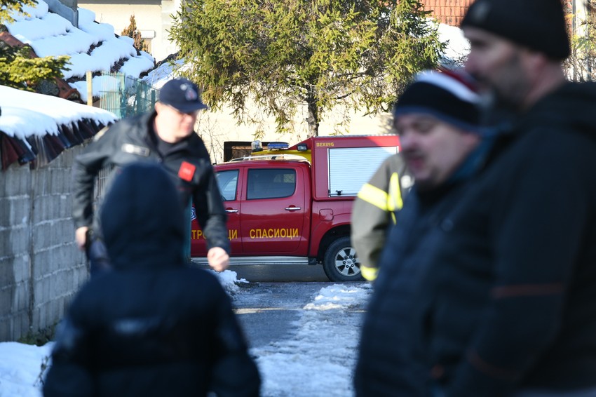 Komšije pomogle porodicama kojima su izgorele kuće