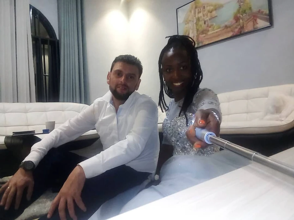 Bojan i Efrozina nemaju nameru više da se rastavljaju zbog "papirologije"