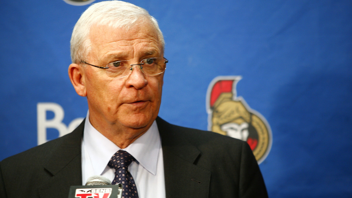 Bryan Murray menedżer generalny Ottawa Senators ma raka. W oficjalnym oświadczeniu klub z Ontario poinformował, że 71-latek rozpoczyna natychmiastowe leczenie.