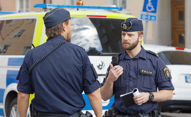 Polacy okradają Polaków w Szwecji metodą "na policjanta"