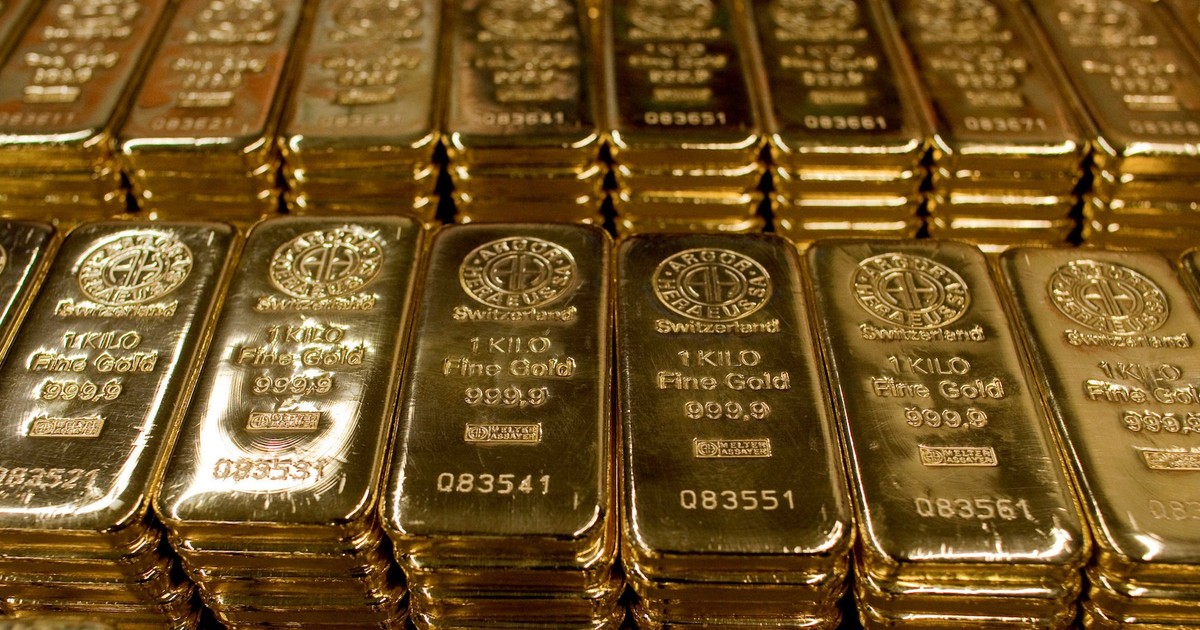 Bank of Ghana to begin purchasing gold locally, here is why Pulse Ghana