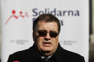 Andrzej Dera, kandydat na europosła: Ile krajów liczy Unia? 'Coś koło 30-tki'