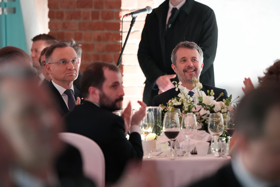 Andrzej Duda i król Fryderyk X na uroczystej kolacji 
