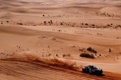 Rajd Dakar. Przygoński 6., Giemza 15. na piątym etapie