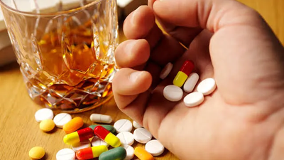 Food and drinks you shouldn't take with drugs [caterbakesbywale]