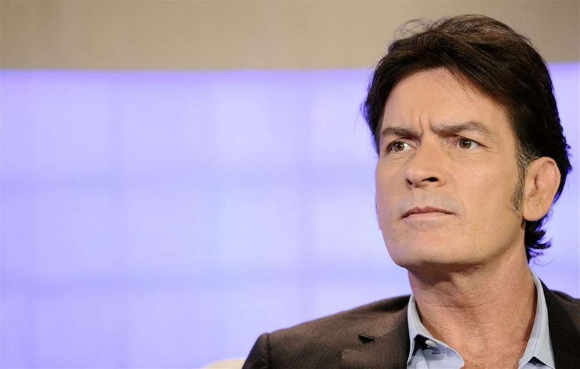 Charlie Sheen będzie leczył