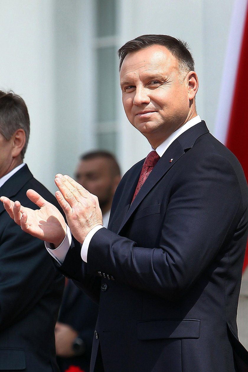 Zaskakujące wyniki sondażu! Co na to Andrzej Duda?