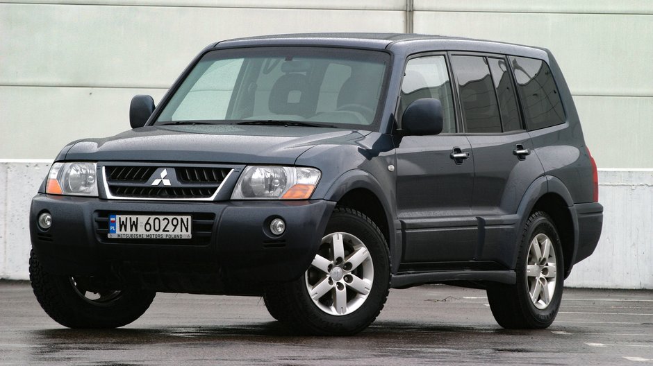 Mitsubishi Pajero (III)