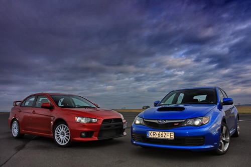 Subaru Impreza WRX STI kontra Mitsubishi Lancer EVO X - Szybkie, ale czy wściekłe?