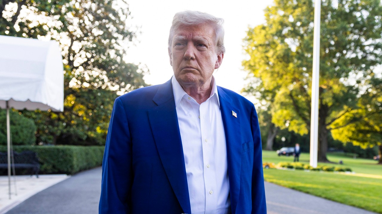 Donald Trump mówi o możliwym zawieszeniu broni w Strefie Gazy. Krytykuje też Unię Europejską. Podsumowanie nocy