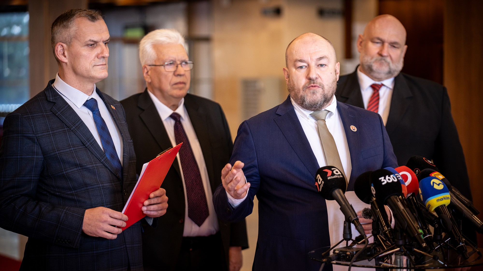 Poslanci Národnej koalície