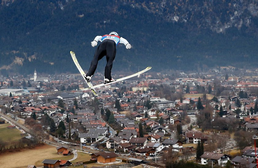 TCS: Awans czterech Polaków do konkursu w Ga-Pa. Stoch fatalnie