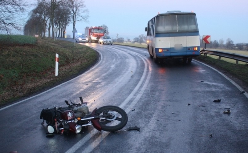 Gołoledź, wypadek drogowy