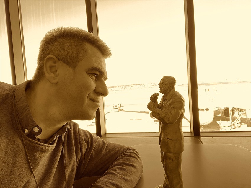 Reditelj dr Željko MIrković