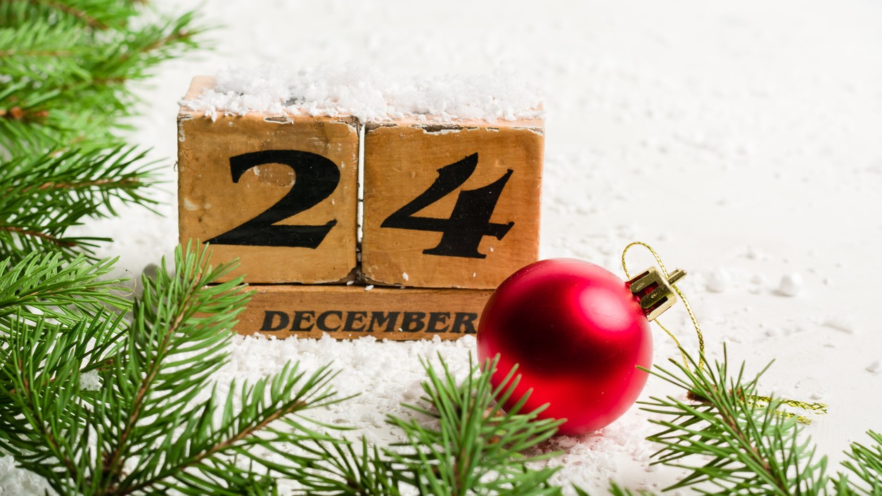 Viete správne napísať názvy vianočných sviatkov?