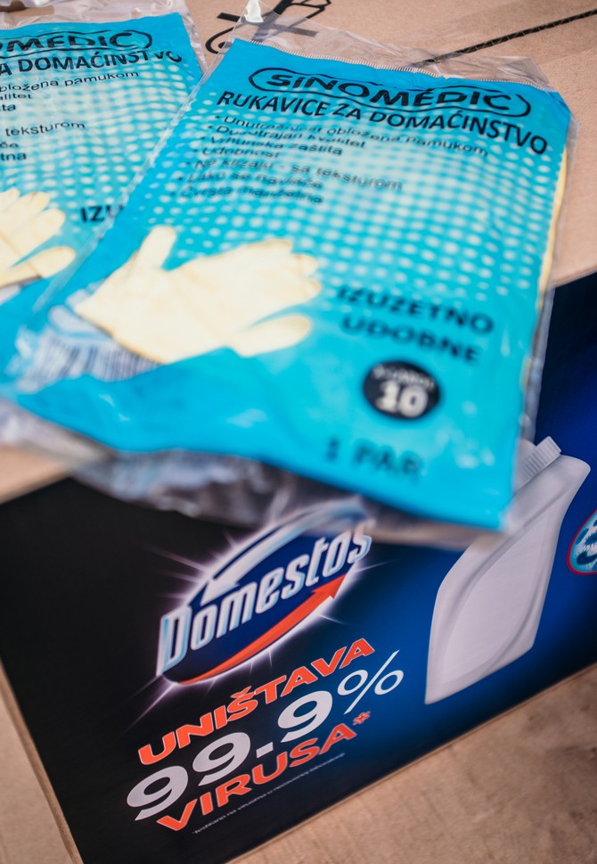 Domestos pomaže