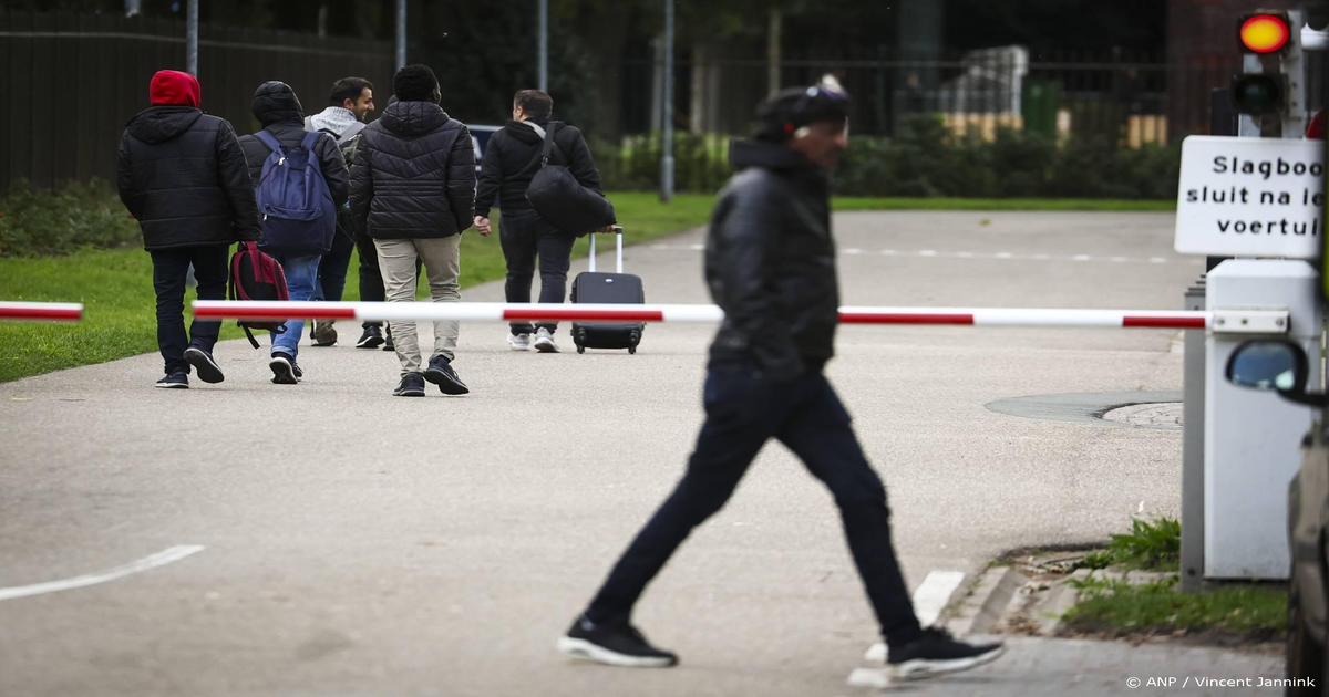VluchtelingenWerk-500-vragen-over-nieuwe-asielwetten