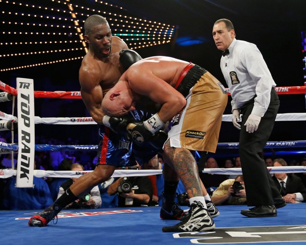 Artur Szpilka przegrał z Bryantem Jenningsem