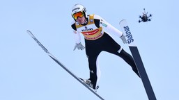 turniej czterech skoczni. tomasiak ósmy w ga-pa. prevc znów nie dał szans rywalom