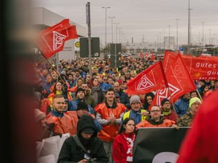 Konflikt w Volkswagenie może przeciągnąć się na przyszły rok. Właściciele liczą się z utratą nawet 20 mld euro