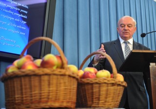 Ostry list producentów wędlin do ministra rolnictwa: Kalemba nie rozumie procesu wędzenia