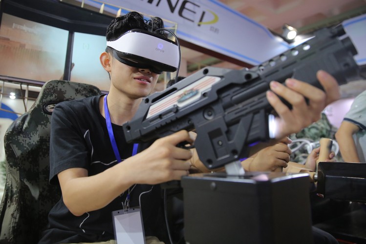 Tu testowana jest wirtualna rzeczywistość na wirtualnym polu walki