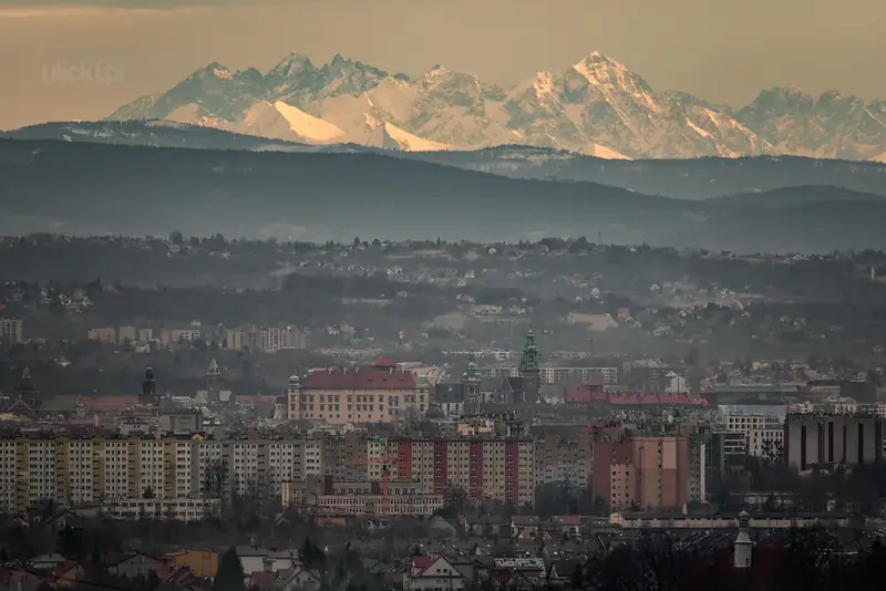 Tatry fotografowane z okolic Krakowa / fot. Jan Ulicki