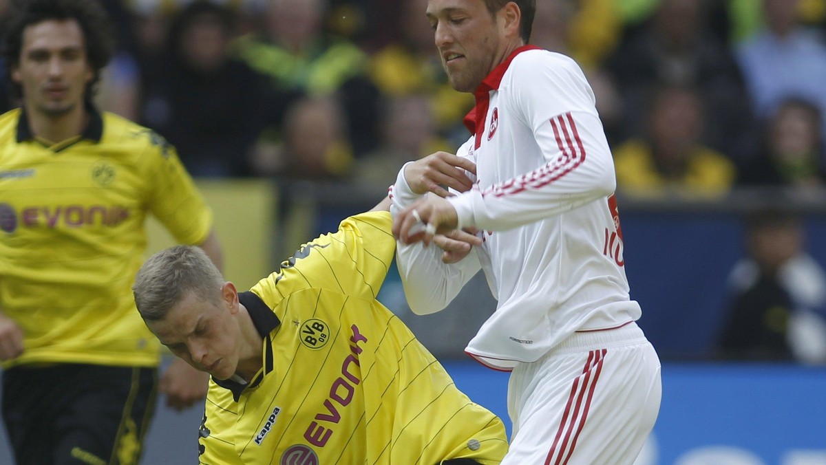 Borussia Dortmund wygrała kolejne spotkanie w przygotowaniach do nowego sezonu. Tym razem drużyna BVB pokonała 4:0 niżej notowany Rot-Weiss Erfurt. Jedną z bramek zdobył nowy napastnik ekipy z Dortmundu, Julian Schieber.