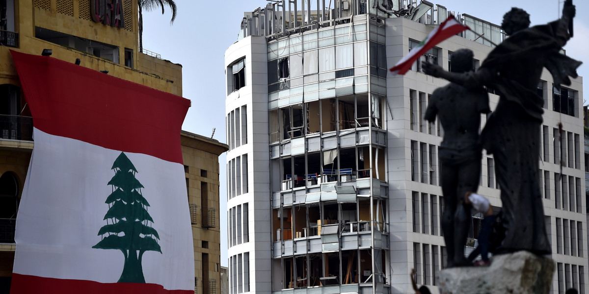 Wskutek potężnej eksplozji w Bejrucie, zginęło co najmniej 171 osób - wynika z danych libańskiego resortu zdrowia.