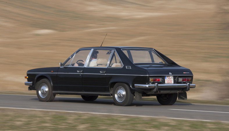 Tatra T613 - Limuzyna towarzyszy z Czechosłowacji