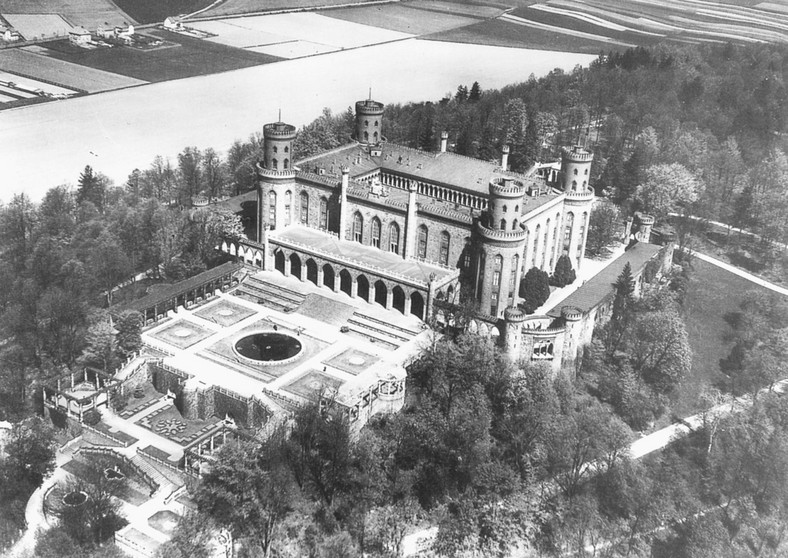 Kamieniec Ząbkowicki - zamek Marianny Orańskiej (zdjęcie archiwalne)