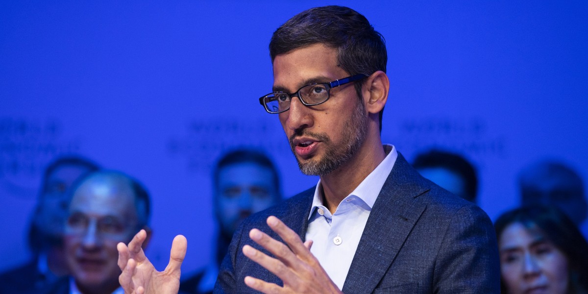 Sundar Pichai jest zdania, że sztuczna inteligencja (AI) ma kluczowe znaczenie dla ludzkości. Podczas środowego wywiadu na Światowym Forum Ekonomicznym w Davos podkreślił, że technologia ta jest ważniejsza niż ogień czy elektryczność.