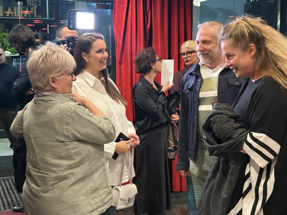 Trudna žena Milana Vasića prvi put u javnosti