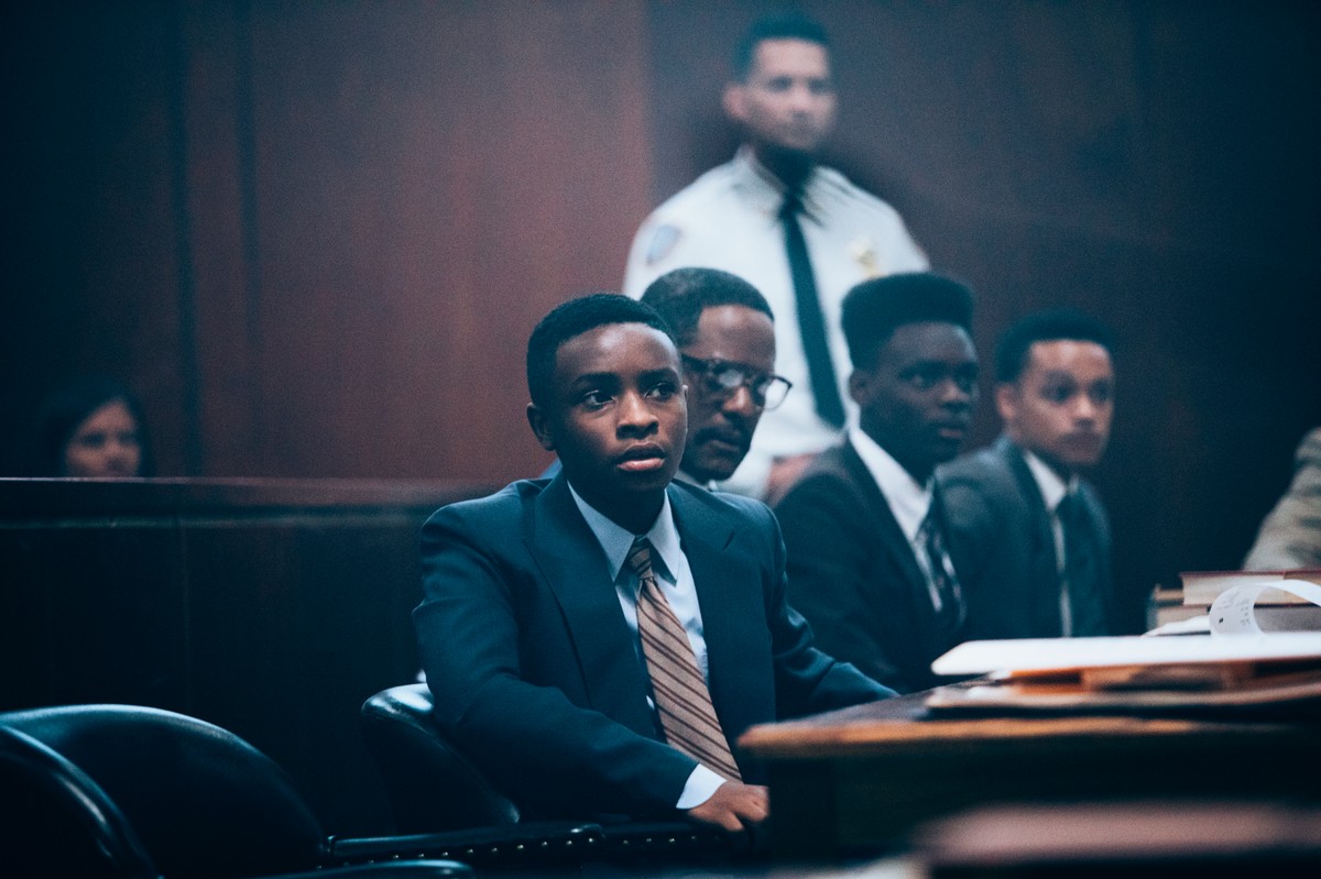 Katarzyna Czajka-Kominiarczuk pisze o zamieszaniu wokół serialu „Jak nas widzą" - Kultura - Vimarsana News