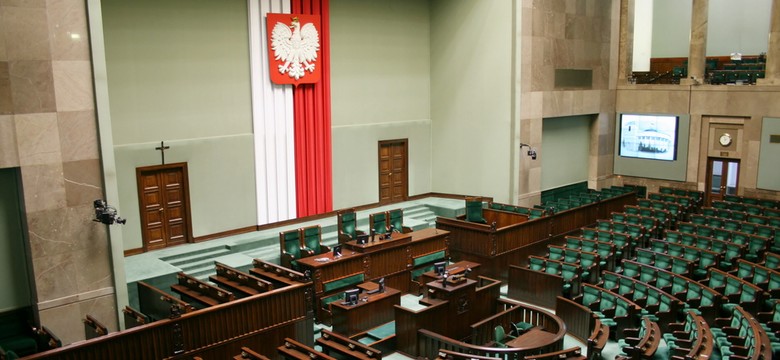 Jest porozumienie PiS z opozycją. Duża rola Kościoła