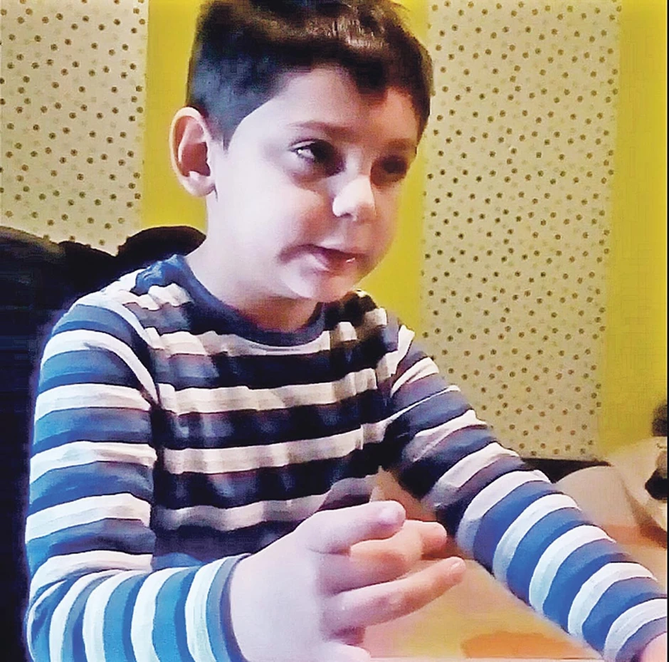 Dečak mora na vežbe