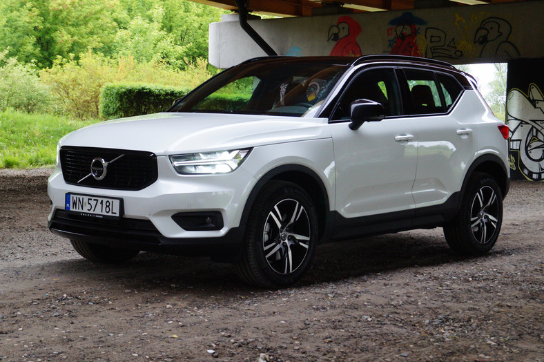 Volvo XC40 T4 R-Design