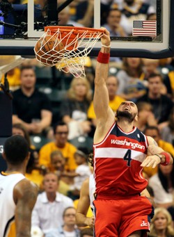 Liga NBA: Marcin Gortat bohaterem. Poprowadził Wizards do zwycięstwa