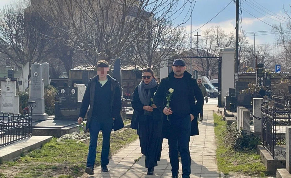 Prva žena Nebojše Glogovca na sahrani Milovana Glogovca