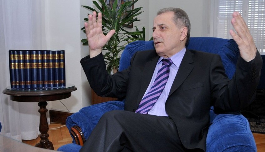 Miro Vuksanović urednik edicije "Deset vekova srpske književnosti"