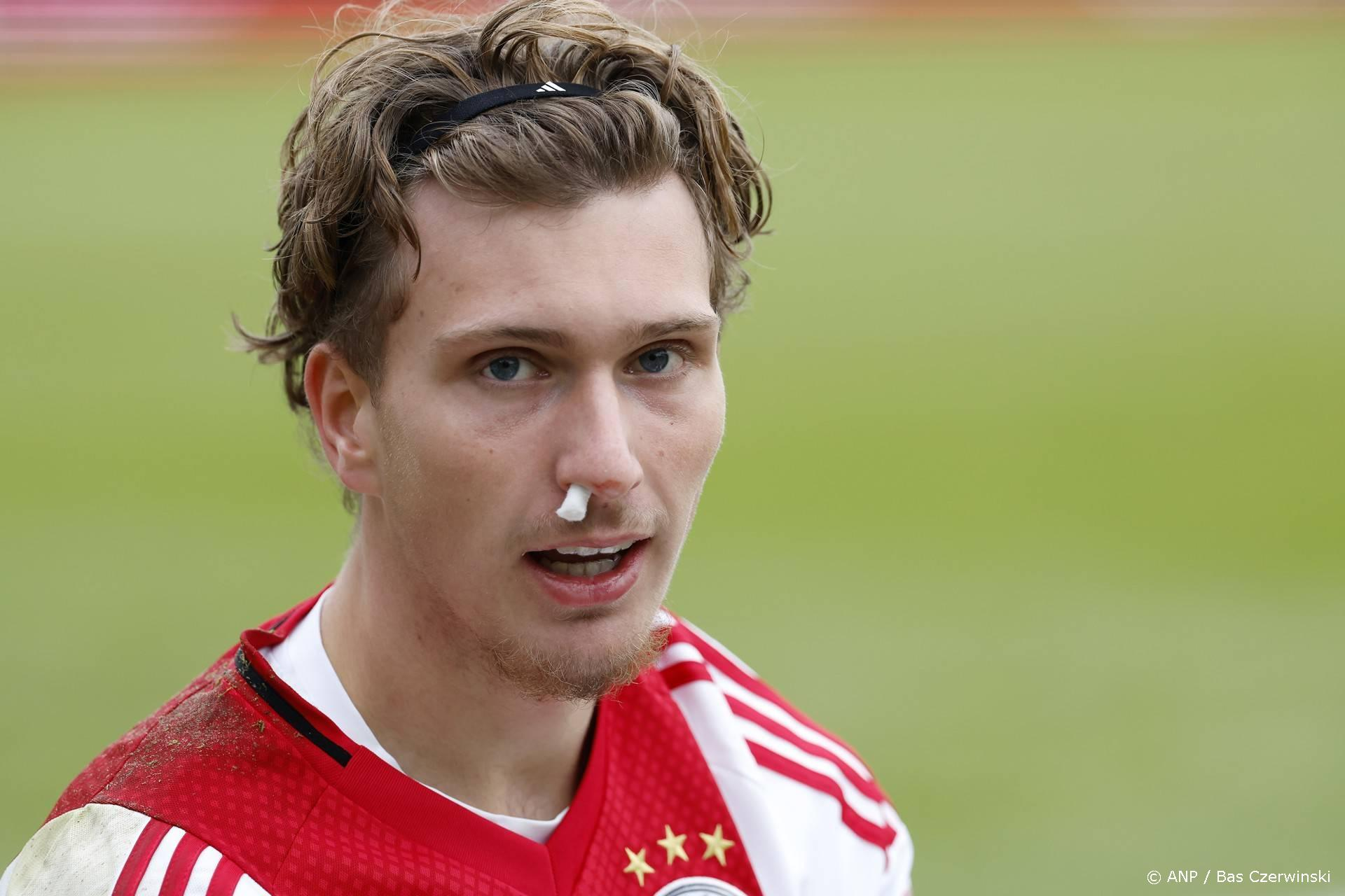 2-0 voorsprong weggegeven: Ajax verspeelt punten en zakt onder NEC