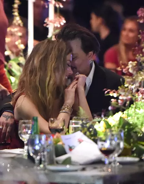 Johnny Depp i Amber Heard / Jason Merritt/TERM / GettyImages 