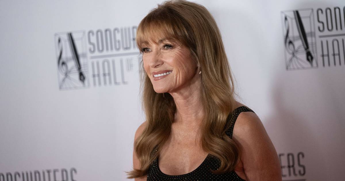 Jane Seymour szczerze o starzeniu się. "Nie używam laserów ani wypełniaczy"
