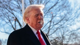 prezydent usa pokazał środkowy palec pracownikowi fabryki. jest nagran