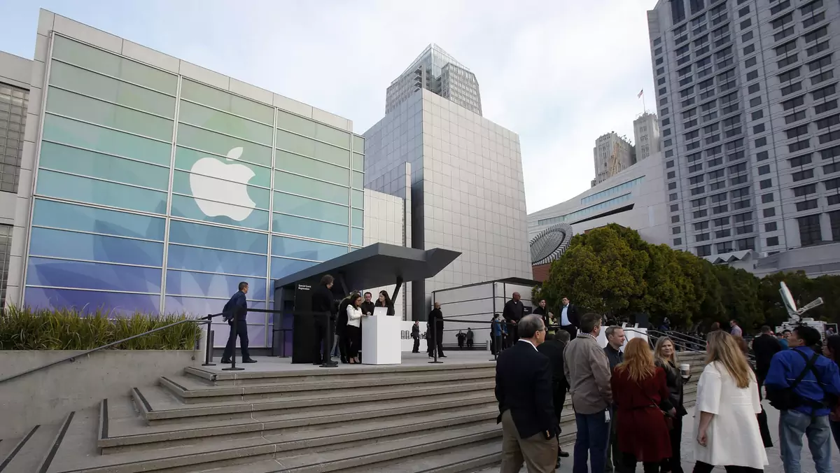 Nowy MacBook i Apple Watch - Apple znowu deklasuje konkurentów?